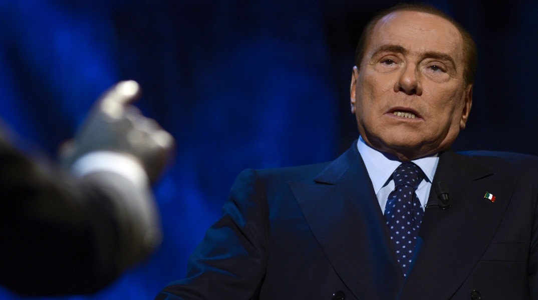 Ιταλία: Τα πέντε παιδιά του Σίλβιο Μπερλουσκόνι συμφώνησαν να αποδεχθούν την κληρονομία του «Καβαλιέρε», χωρίς καμία αμφισβήτηση και περαιτέρω νομική κίνηση.