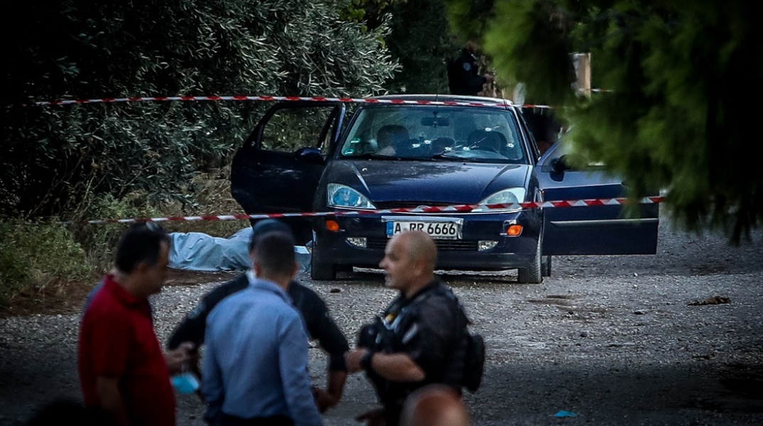 Ο τόπος του στυγερού εγκλήματος με έξι νεκρούς στην Αρτέμιδα