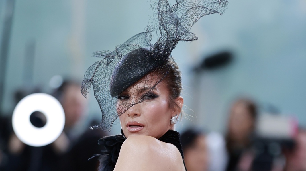 Η Τζένιφερ Λόπεζ θα κυκλοφορήσει σόλο άλμπουμ μετά από 10 χρόνια - Ο τίτλος του θα είναι «This Is Me…Now» - Σε συνεργασία με τη δισκογραφική BMG.