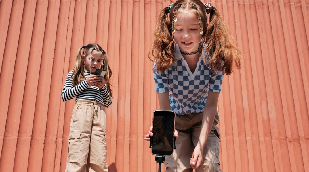 Tik Tok: Πρόστιμο 345 εκατ. ευρώ στην πλατφόρμα κοινωνικής δικτύωσης - Για παραβίαση της ευρωπαϊκής νομοθεσίας για τα δεδομένα των παιδικών λογαριασμών.