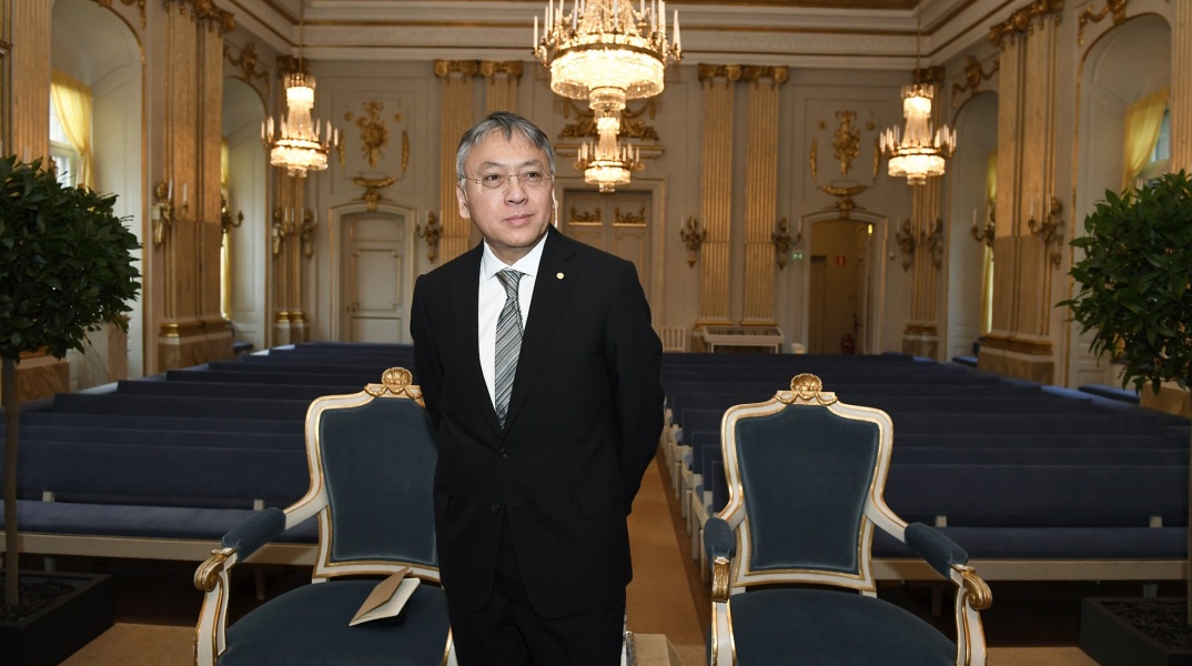 Συλλογή με στίχους του Καζούο Ισιγκούρο θα κυκλοφορήσει τον Μάρτιο του 2024 - Το νέο εγχείρημα του βραβευμένου με Μπούκερ και Νόμπελ λογοτεχνίας συγγραφέα.