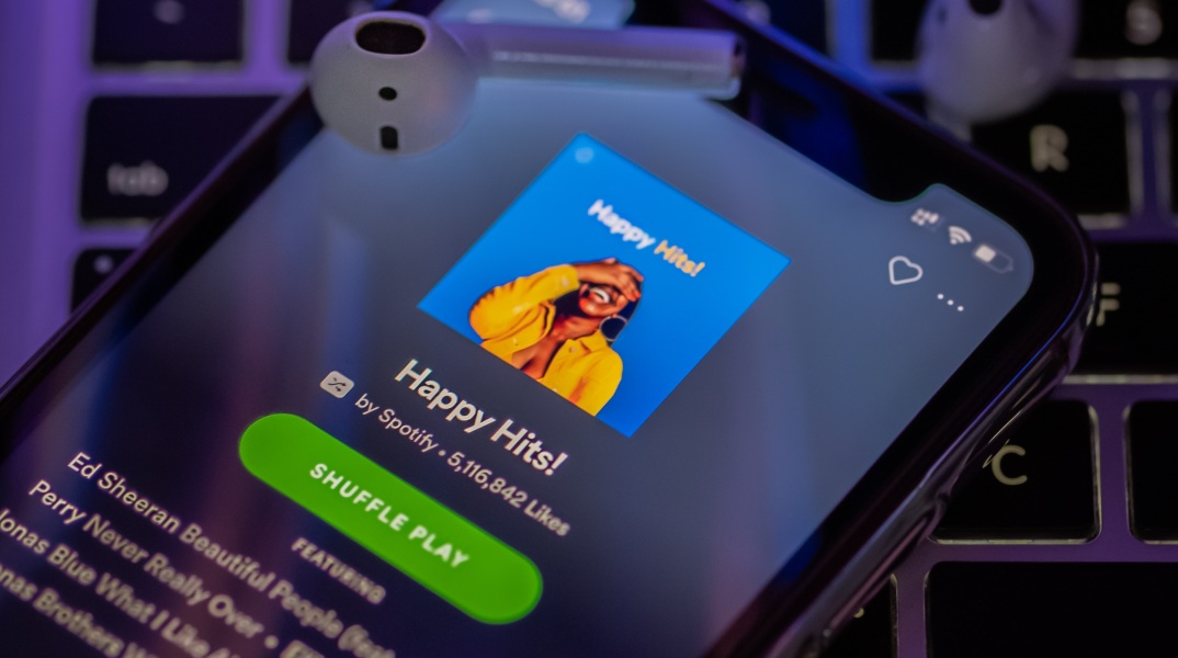 Το Spotify δεν θα απαγορεύσει εντελώς τη μουσική που δημιουργείται από τεχνολογία AI - Διευκρινίσεις από τον CEO της πλατφόρμας streaming.