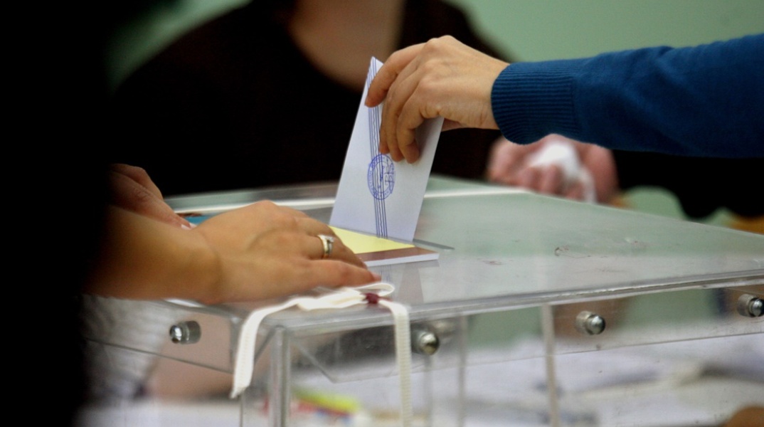 Metron Analysis: Στο 32,3% ΝΔ, δεύτερος ο ΣΥΡΙΖΑ