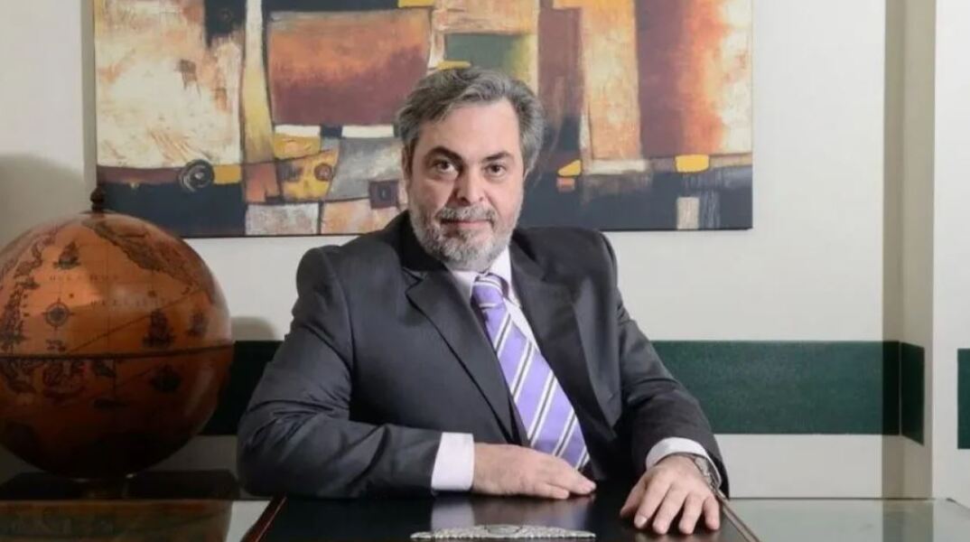 Παραιτήθηκε ο πρόεδρος του ΕΟΦ, Δημήτρης Φιλίππου