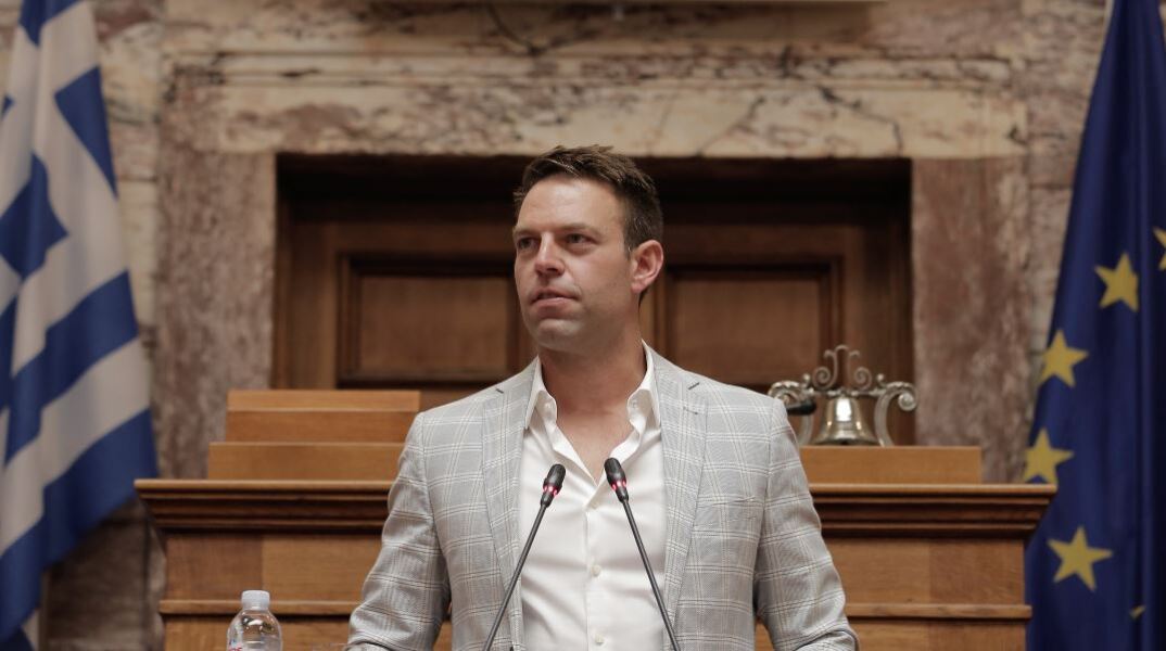 Στιγμιότυπα από την συνεδρίαση της ΚΟ του ΣΥΡΙΖΑ στη Βουλή