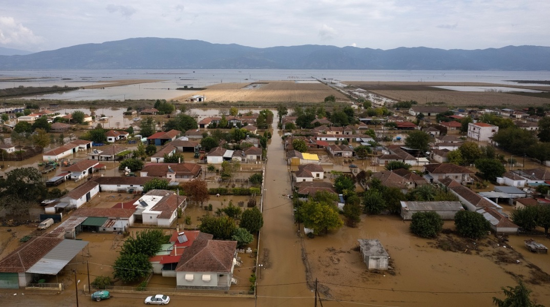 Πλημμυροπαθείς - Χρήστος Τριαντόπουλος: Πραγματοποιήθηκε η πέμπτη καταβολή της πρώτης αρωγής - Μέχρι τώρα συνολικά δόθηκαν 46,5 εκατ. ευρώ σε 9.048 πολίτες.