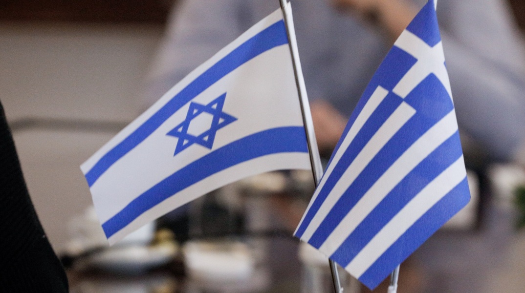 Υπουργείο Εξωτερικών: Τηλέφωνα εκτάκτου ανάγκης της πρεσβείας της Ελλάδας στο Ισραήλ και του Γενικού Προξενείου Ιεροσολύμων.