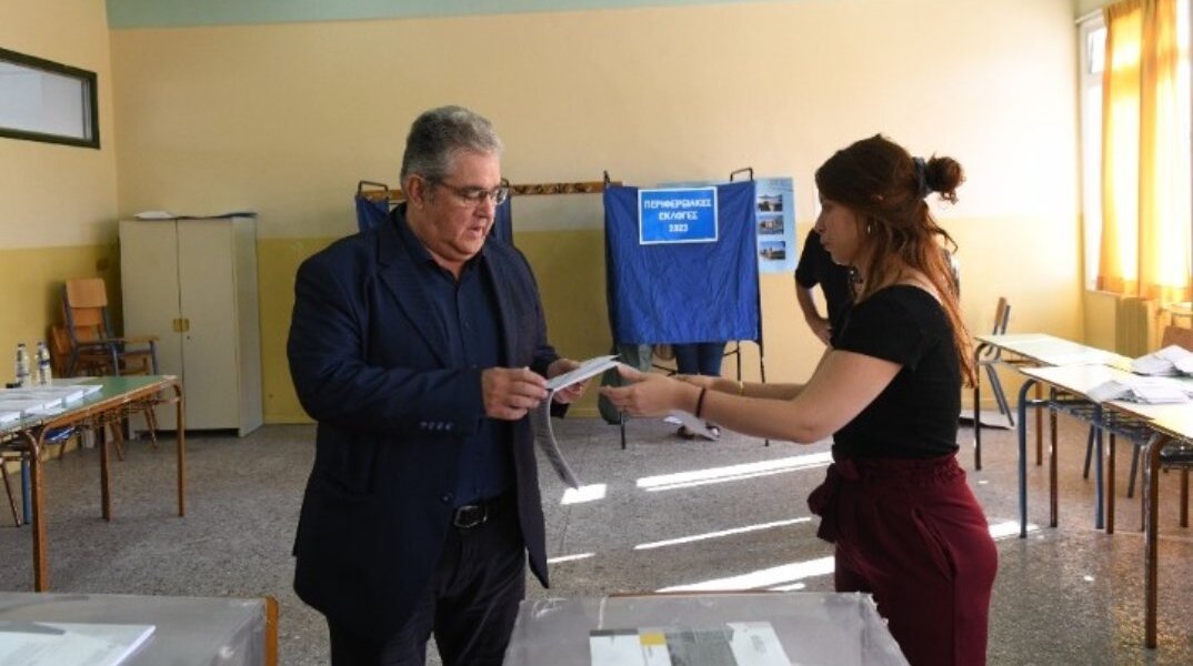 Άσκησε το εκλογικό του δικαίωμα ο Δημήτρης Kουτσούμπας