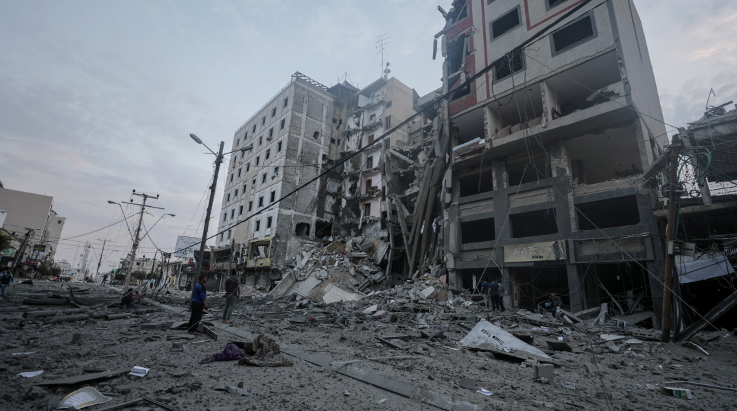 Tο Ισραήλ κήρυξε επίσημα τον πόλεμο στη Χαμάς 