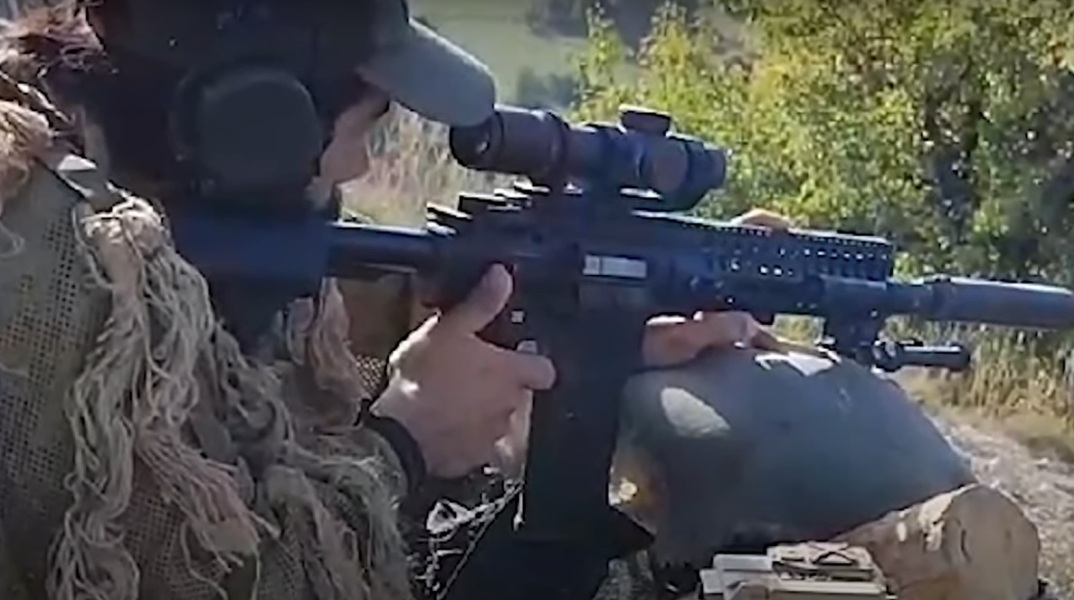 Ένοπλες Δυνάμεις: Νέες ελληνικές διακρίσεις στον διεθνή Διαγωνισμό Ελεύθερων Σκοπευτών - Κατέκτησαν την 4η και την 5η θέση.