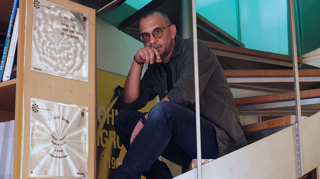 Γιάννης Ρουσουνέλος: Μια συζήτηση για την ουσία και την αισθητική της φωτογραφίας