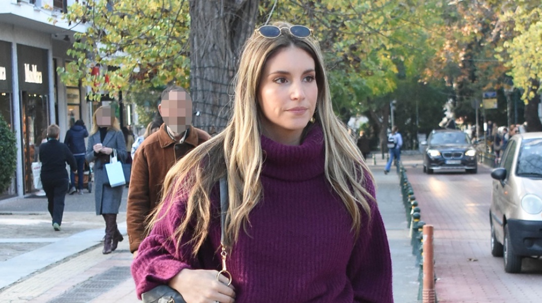 Αθηνά Οικονομάκου