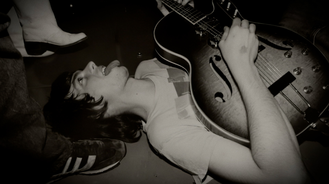 Steve Wynn: Ο τραγουδιστής και κιθαρίστας του γκρουπ The Dream Syndicate μιλάει στην Athens Voice για τη μουσική και τη ζωή του