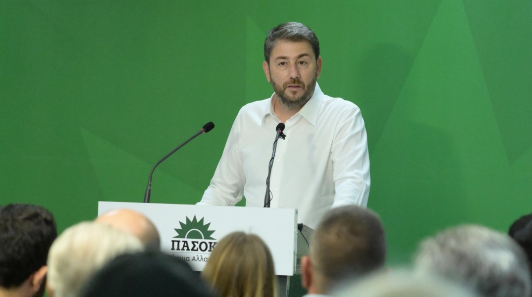 Νίκος Ανδρουλάκης: Ο πρόεδρος του ΠΑΣΟΚ επικοινώνησε με τον πατριάρχη Ιεροσολύμων, Θεόφιλο, για τις δραματικές εξελίξεις στη Μέση Ανατολή.