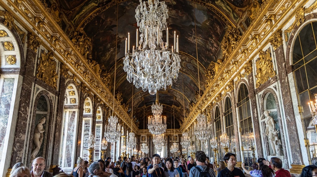 Γαλλία: Προειδοποίηση για βόμβα στο Ανάκτορο των Βερσαλλιών - Εκκενώνεται η περιοχή
