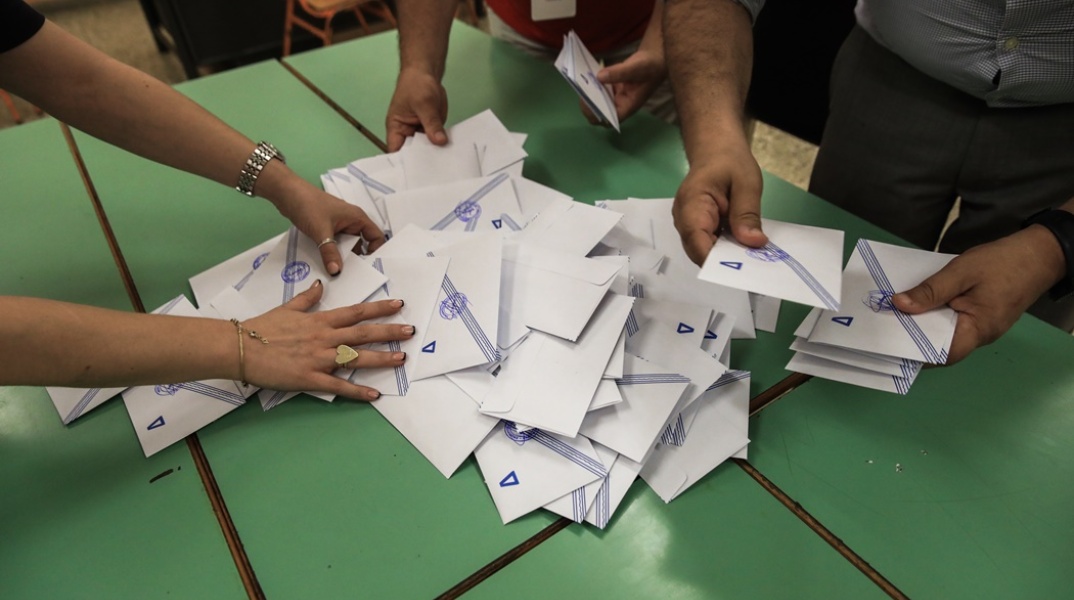 Ψηφοδέλτια εκτός κάλπης κατά τη διάρκεια της καταμέτρησης