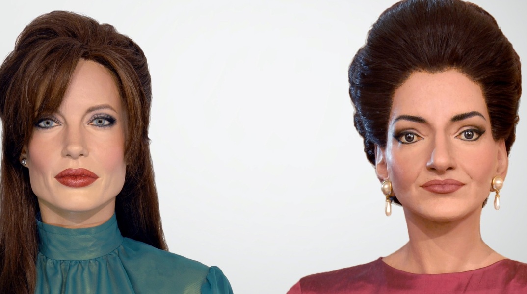 Αντζελίνα Τζολί - Μαρία Κάλλας: Οι δημιουργίες του καλλιτέχνη Θόδωρου Κοκκινίδη εκτίθενται στο μουσείο κέρινων ομοιωμάτων, στα Κηπιά Καβάλας του δήμου Παγγαίου.