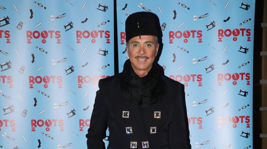 Λάκης Γαβαλάς