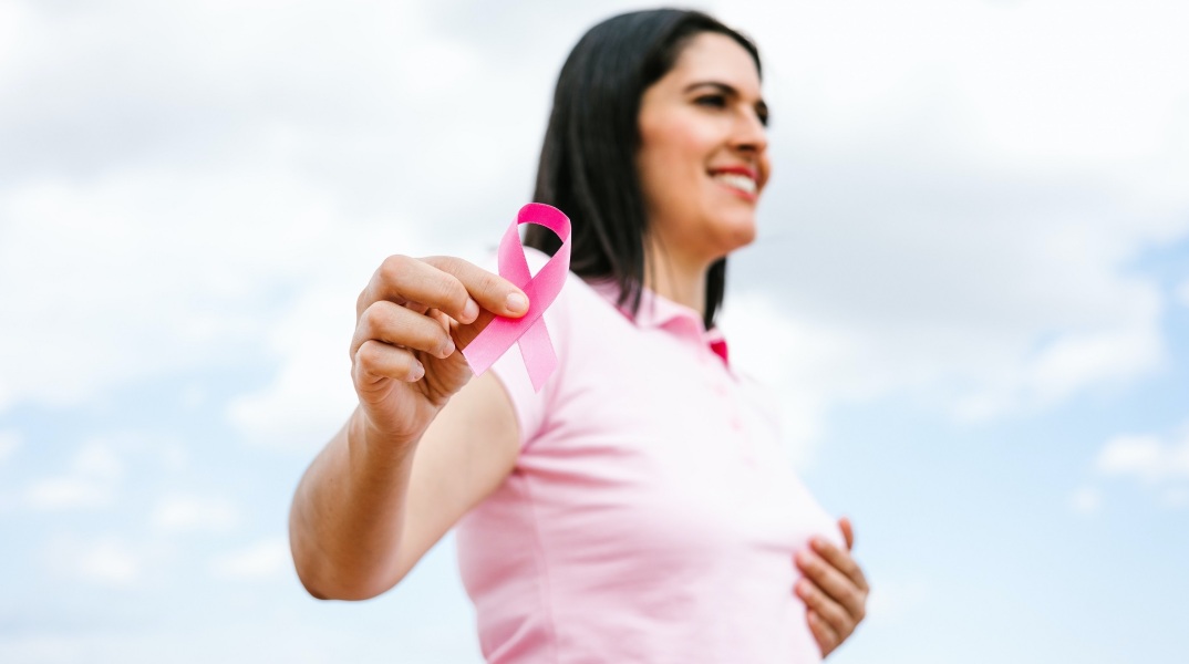 Ελληνική Αντικαρκινική Εταιρεία: Δωρεάν μαστογραφικός έλεγχος στον αύλιο χώρο του προεδρικού μεγάρου - Πρόγραμμα ευαισθητοποίησης και έγκαιρης διάγνωσης.