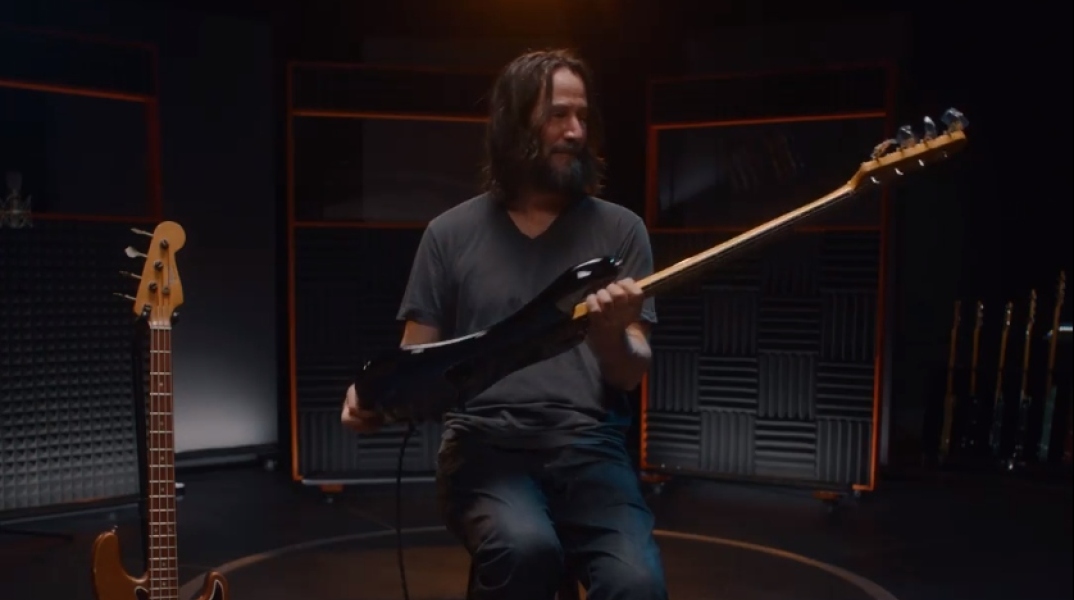 Ο Keanu Reeves εξηγεί με ένα μπάσο πώς να μην παρατάς τα όνειρά σου