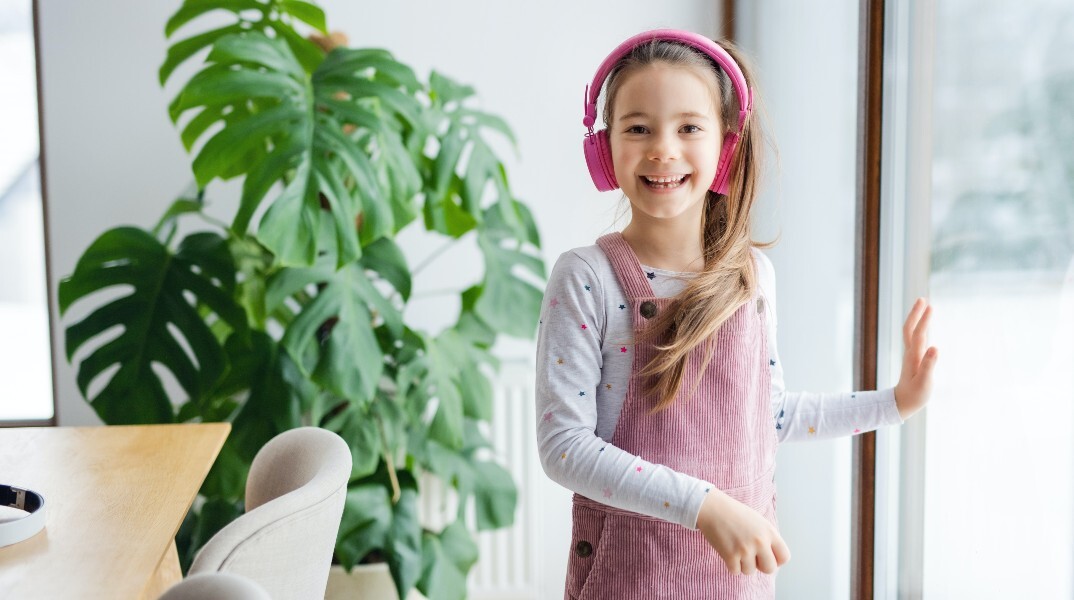 Κίνδυνος να χάσουν την ακοή τους τα παιδιά από τον υπερβολικό θόρυβο