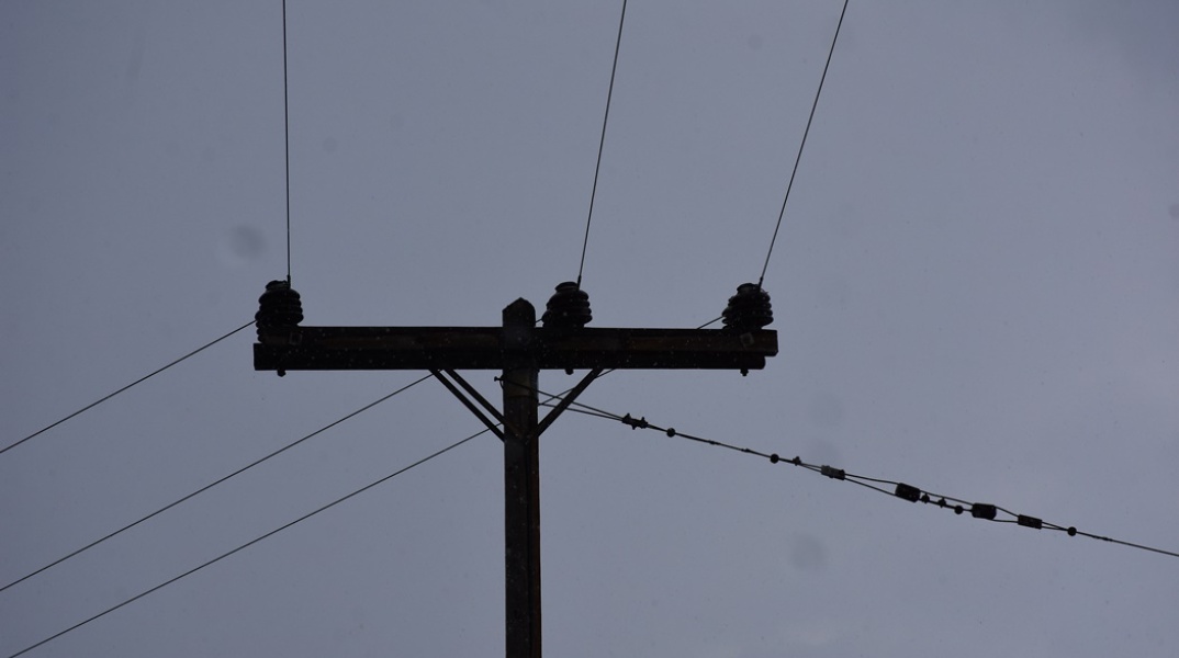 Κολώνα της ΔΕΗ