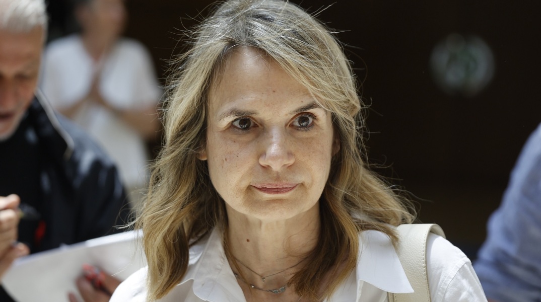 Μιλένα Αποστολάκη: «Η “επιτάχυνση” της διαδικασίας είναι μια εκδοχή. Η προσπάθεια κουκουλώματος της υπόθεσης των υποκλοπών είναι υπαρκτός θεσμικός κίνδυνος».