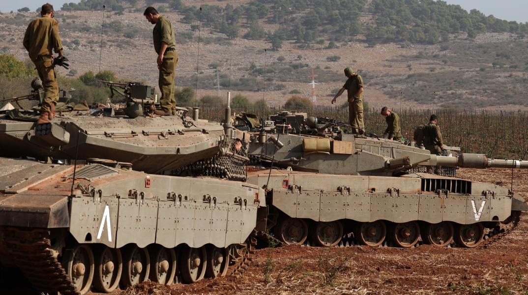 Ισραηλινά τανκ στα σύνορα με τον Λίβανο