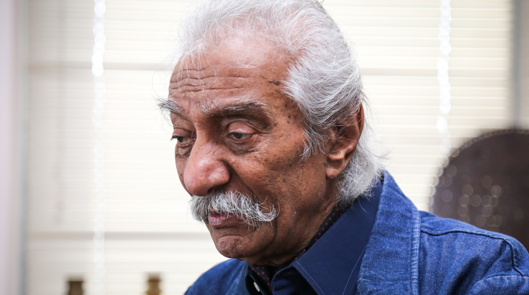 O Κώστας Χατζής