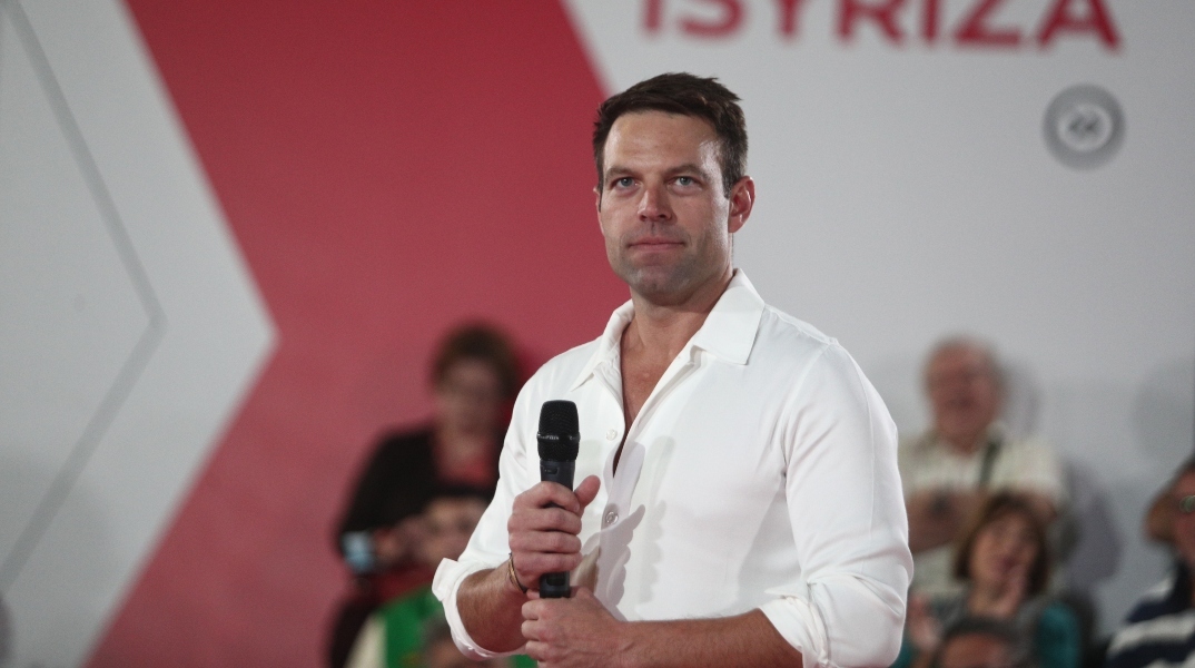 Πολιτικές εμμονές και τρέχουσα πραγματικότητα