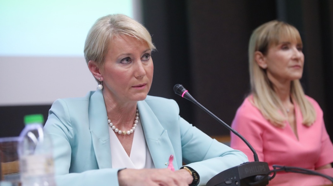 Νατάσα Παζαΐτη