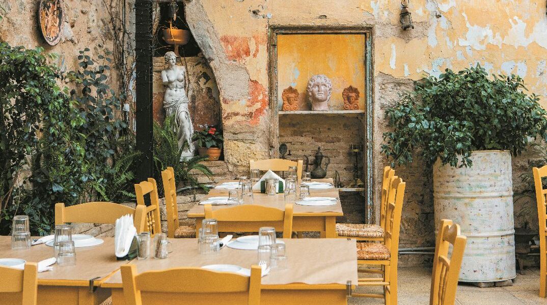 Αυγό του Κόκκορα