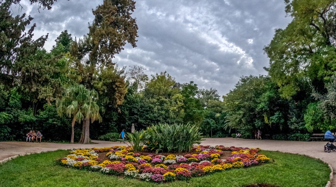 Έρχονται βροχές και καταιγίδες - Χαλάει ο καιρός την Τρίτη