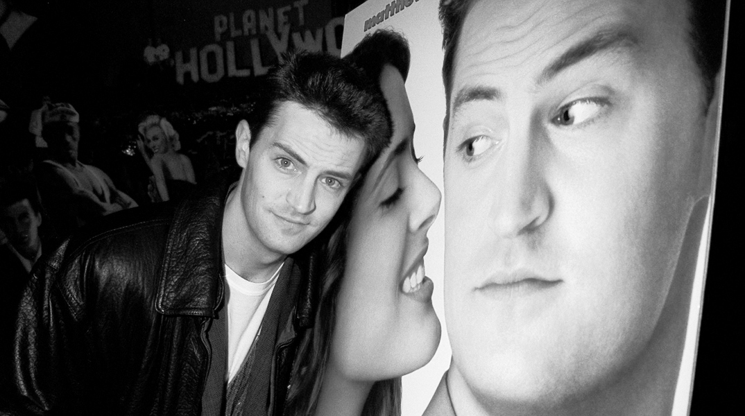 Matthew Perry: «Θέλω να με θυμούνται ως κάτι παραπάνω από ένα Φιλαράκι»