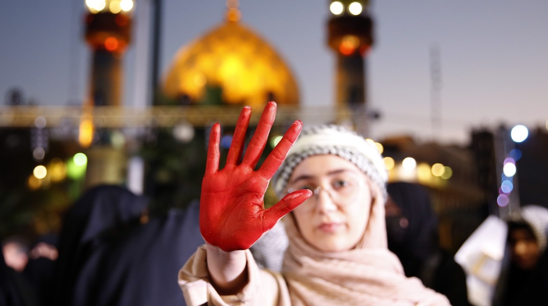 Ιράν: Ο ανώτατος ηγέτης Χαμενεΐ καλεί τις μουσουλμανικές χώρες να κάνουν μποϊκοτάζ στο Ισραήλ - Ζητά να σταματήσουν οι εξαγωγές πετρελαίου και τροφίμων.