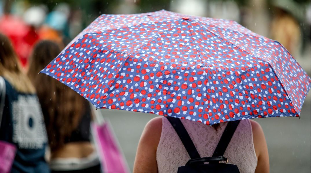 Καιρός: Σύντομη κακοκαιρία θα περάσει από τη χώρα - Ποιες περιοχές θα επηρεάσει