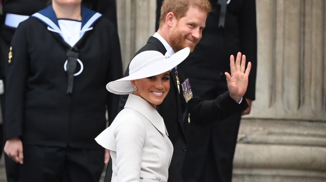 Πρίγκιπας Χάρι - Μέγκαν Μαρκλ: Δεν προσκλήθηκαν στο Μπάκιγχαμ για το πάρτι των 75ων γενεθλίων του βασιλιά Κάρολου - Τι δηλώνουν οι Σάσεξ για τη ρήξη.