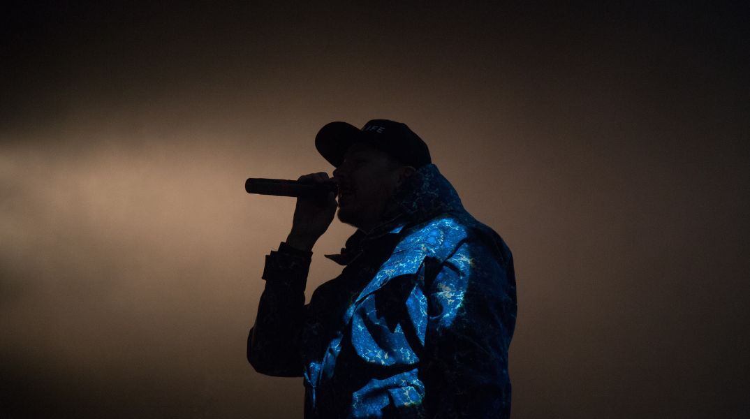 Συνελήφθη γνωστός τράπερ στο Πεδίον του Άρεως - Μεγάλη ποσότητα κοκαΐνης και ποσό άνω των 2.000 ευρώ στην κατοχή του - Αφέθηκε ελεύθερος με περιοριστικούς όρους