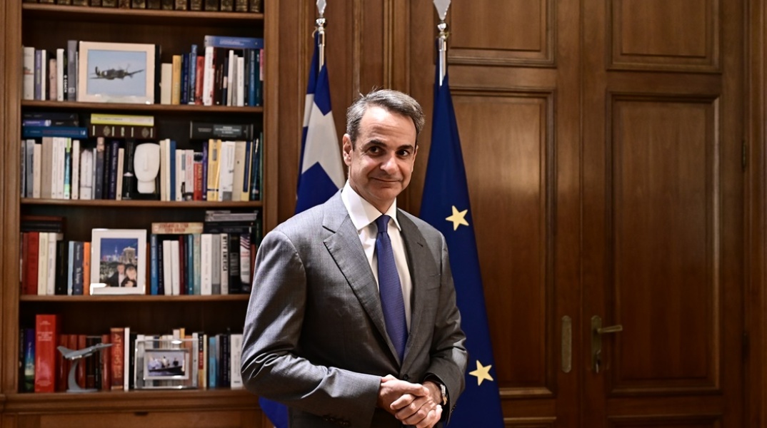 Ο πρωθυπουργός Κυριάκος Μητσοτάκης στο Μέγαρο Μαξίμου