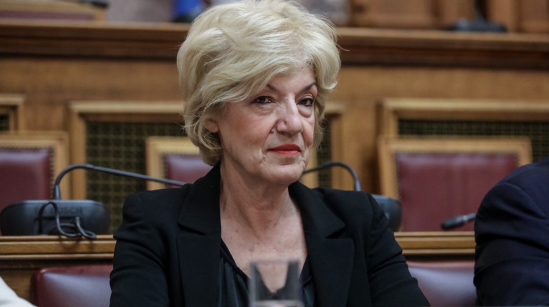 Σία Αναγνωστοπούλου