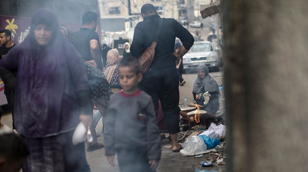 Ισραήλ: Ο υπουργός Οικονομικών του Νετανιάχου καλεί για εθελοντική μετανάστευση των κατοίκων της Γάζας - Εντείνονται οι φόβοι του αραβικού κόσμου για εκτοπισμό.