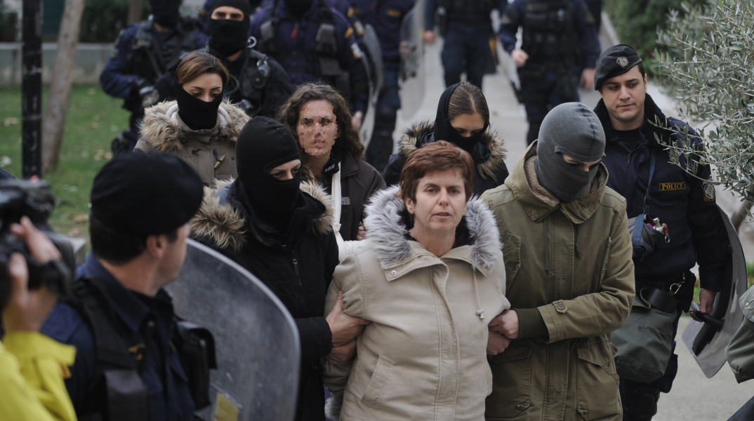 Πόλα Ρούπα: Αποφυλακίστηκε το μέλος του «Επαναστατικού Αγώνα»