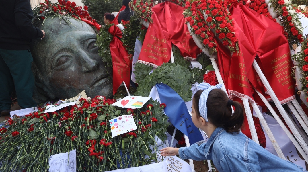 8 πράγματα που μας μαθαίνει η επέτειος του Πολυτεχνείου