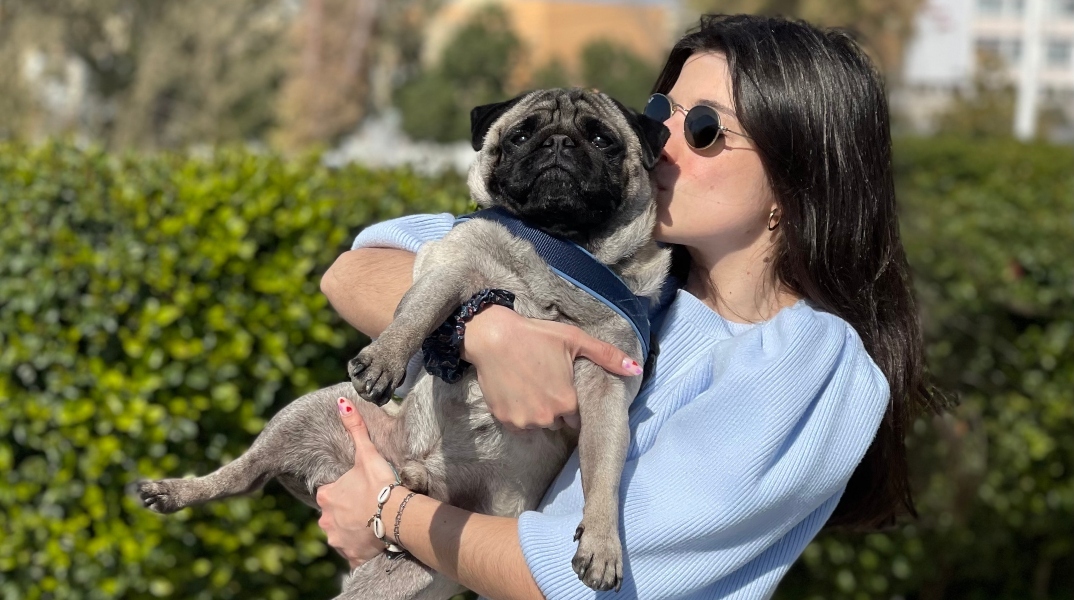 Γιατί η Gen Z προτιμά αντί για παιδί, σκυλί (και όχι μόνο)