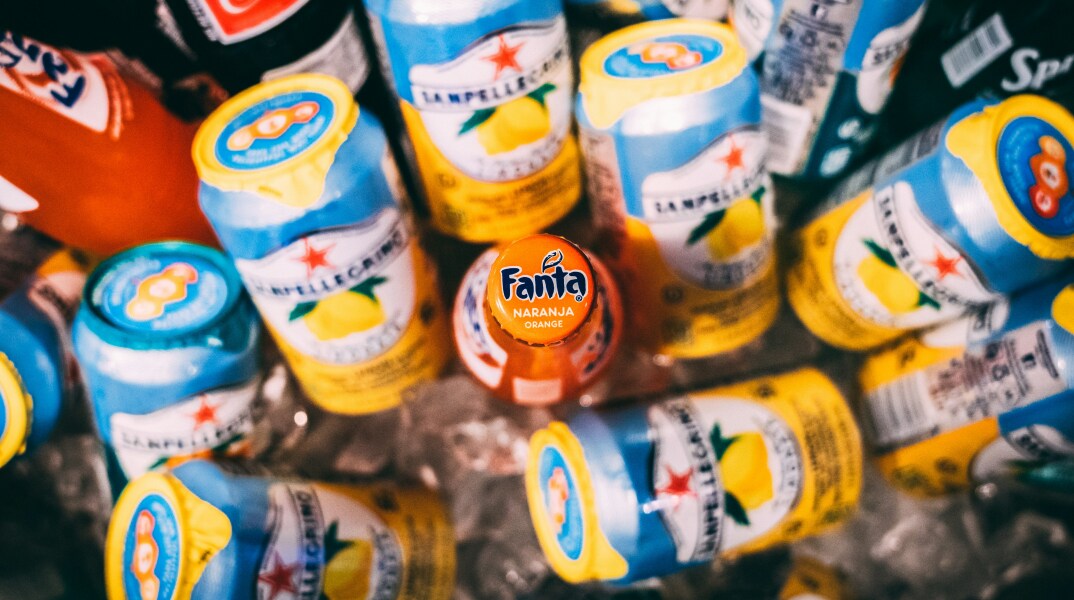 Νέο κύμα ανατιμήσεων μετά την αύξηση του ΦΠΑ στα μη αλκοουλούχα ποτά