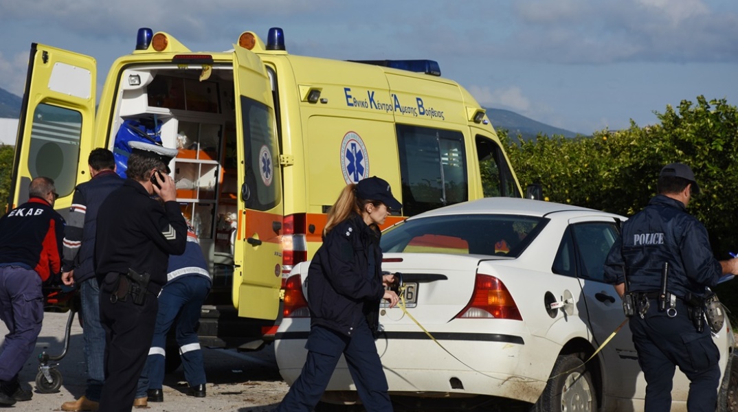 Νεκρό ζευγάρι σε τροχαίο μηχανής με αυτοκίνητο