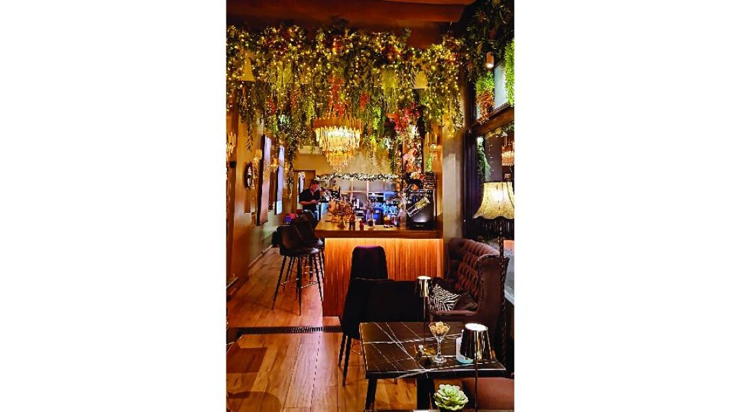 Angelina Le Petit Paris