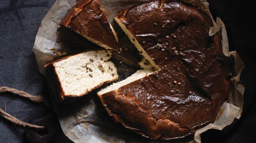 Kαμένο cheesecake με σκληρό τυρί Δανίας