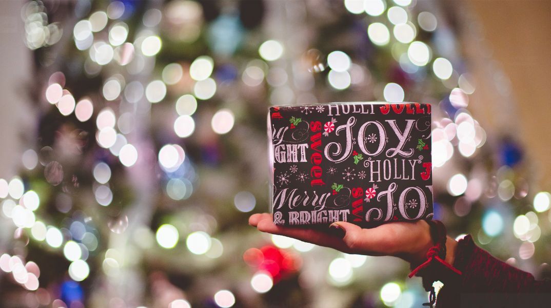 Δώρο Χριστουγέννων: Πότε καταβάλλεται και πώς το υπολογίζετε