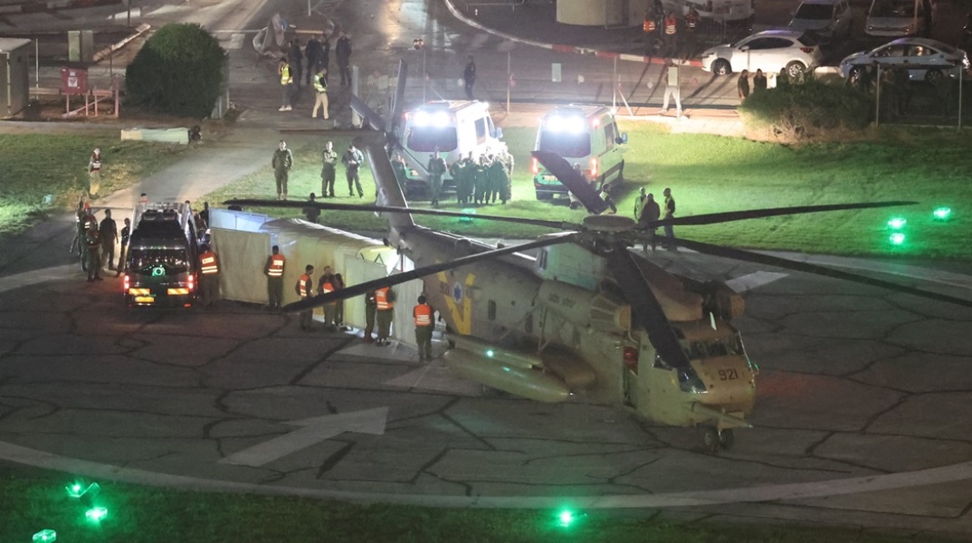 Αεροπλάνο μεταφέρει ομήρους